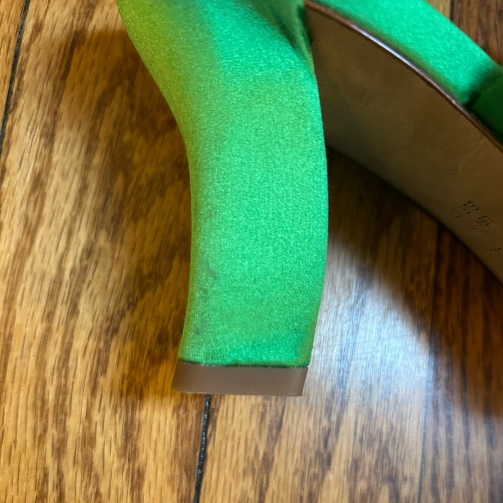 Vince "Luella" satin sandals size 7