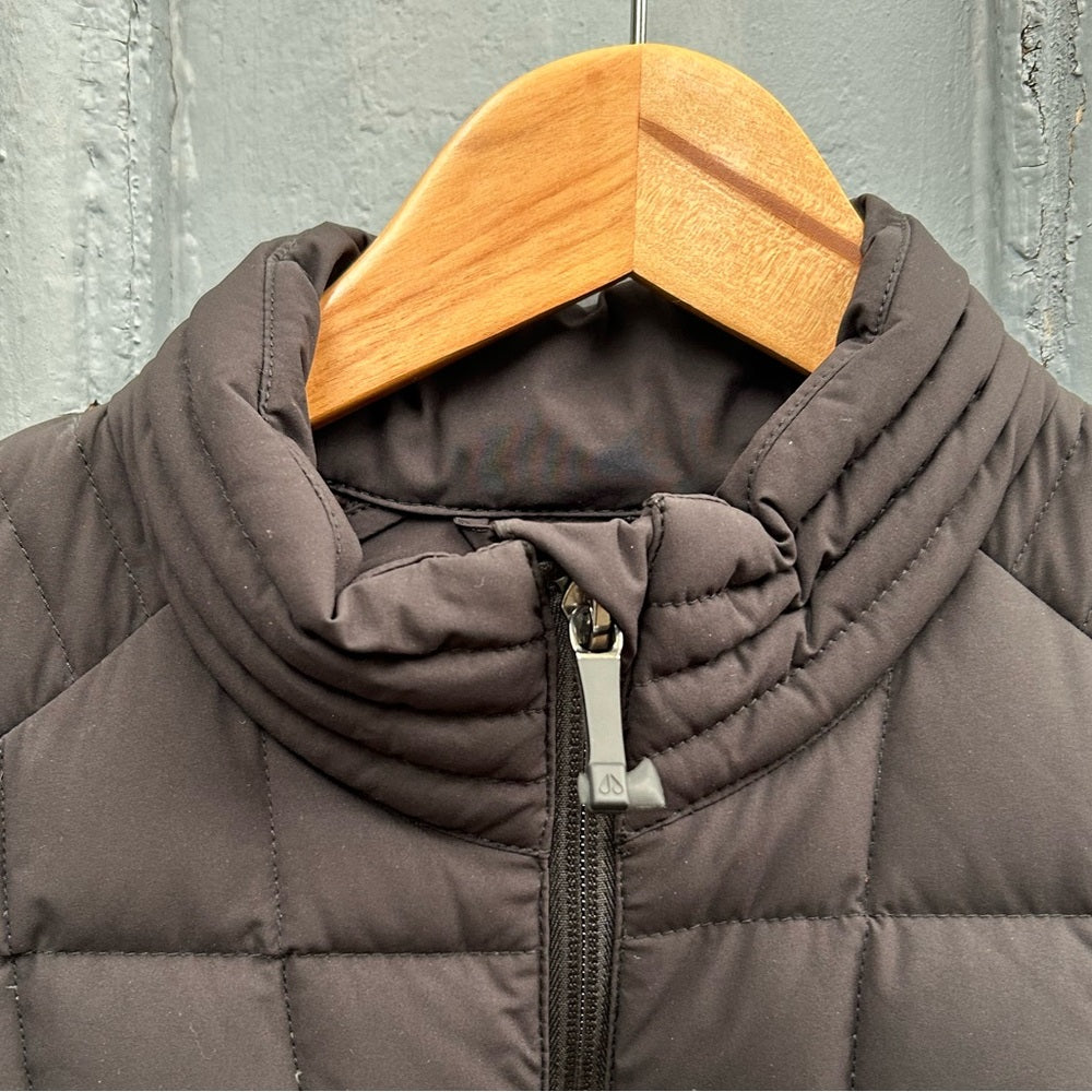 Moose knuckles Black Light Puffer jacket, size M