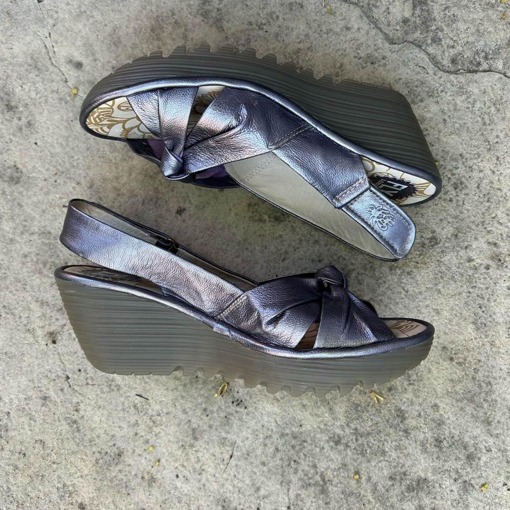 Fly London Yakin Pewter Wedge, size 38