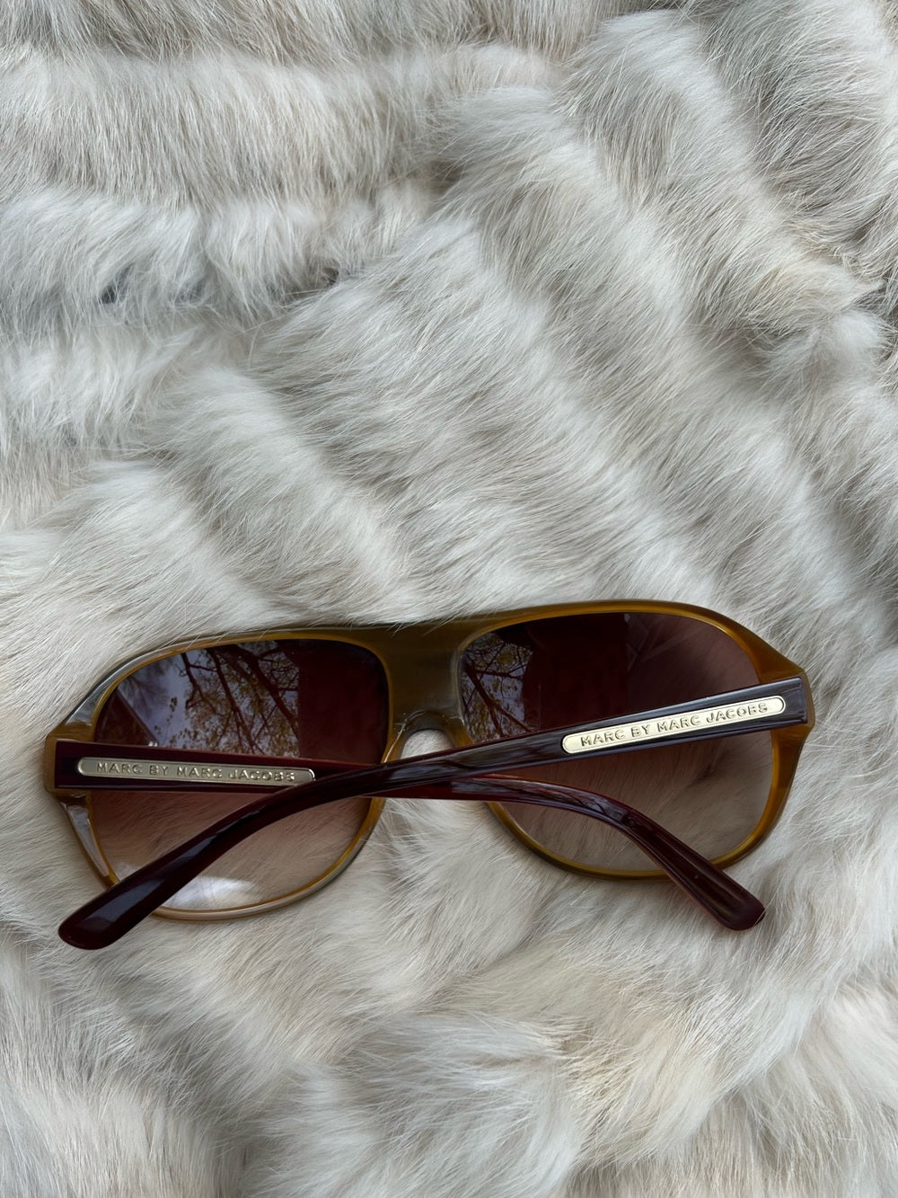 Marc Marc Jacob’s brown Retro Aviator, OS