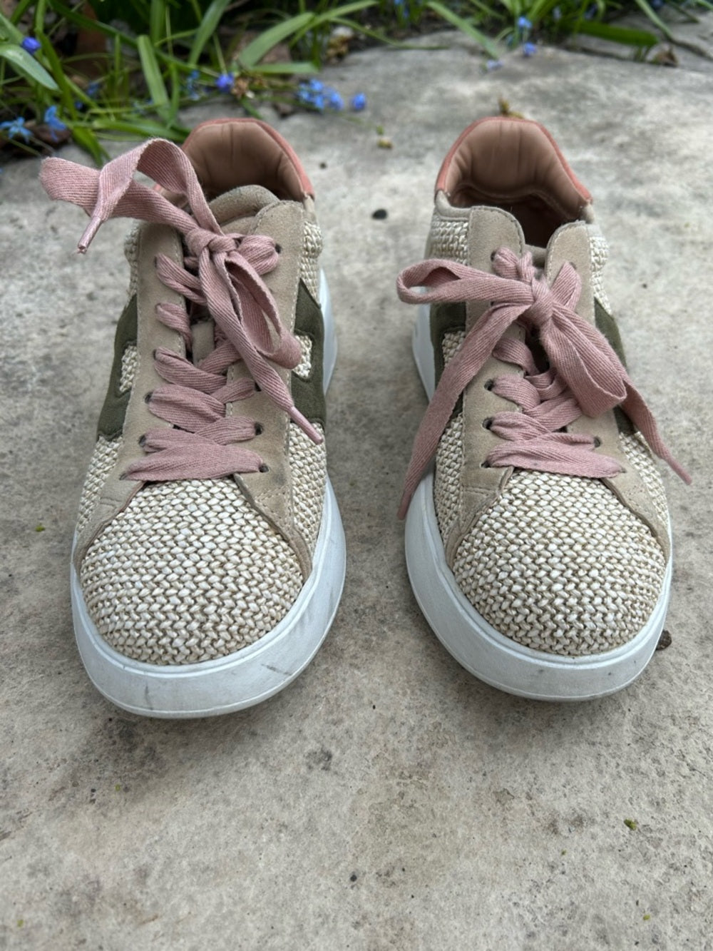 Hogan Rebel Beige Green, size 37 (US7)