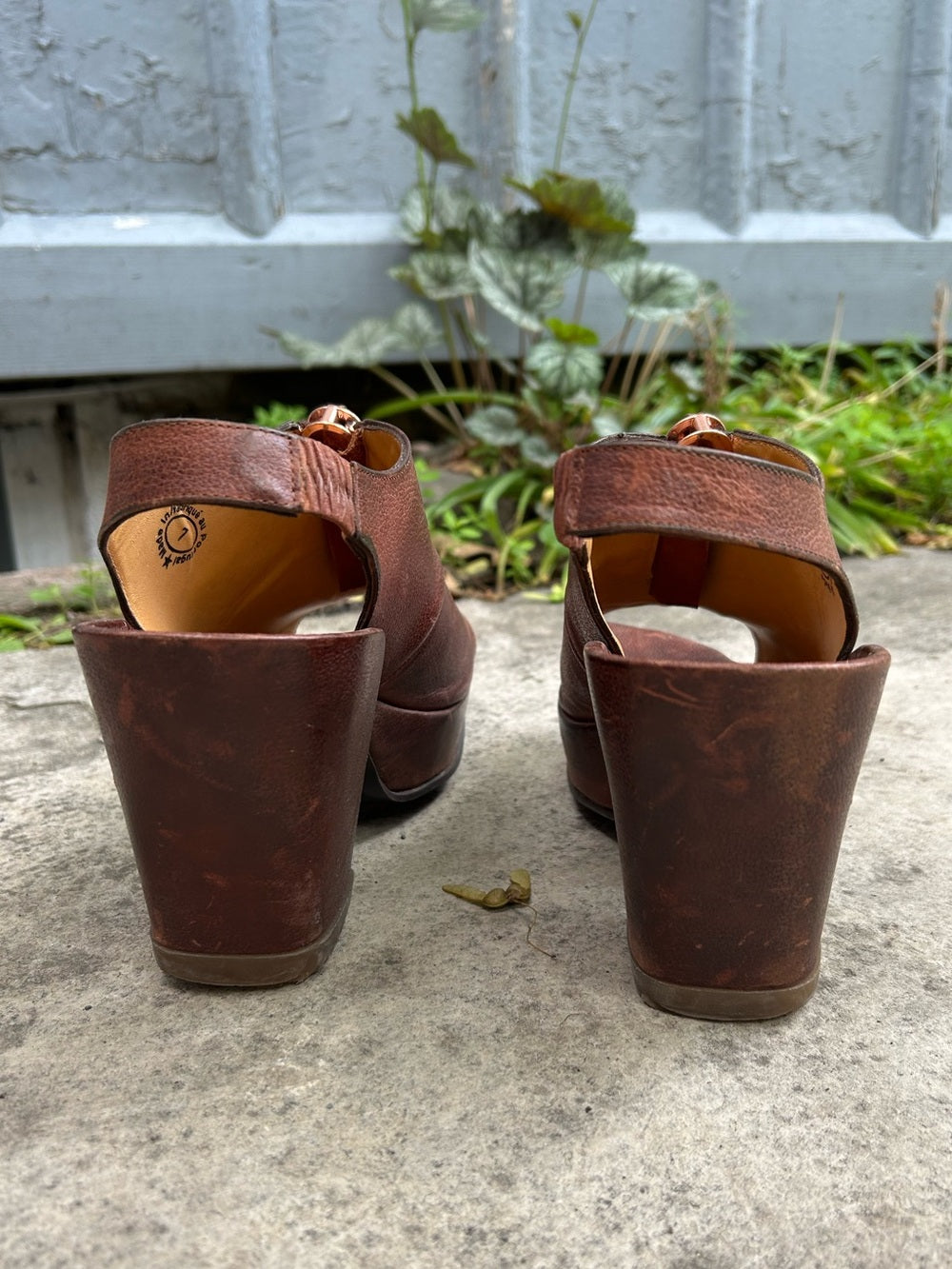 John Fluevog Brown Prepare 2.0 Tent Open Toe Platform Sandal, size 7