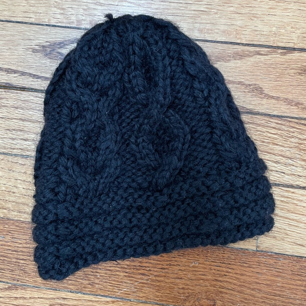Nobis Wool Blend Cable Knit Toque