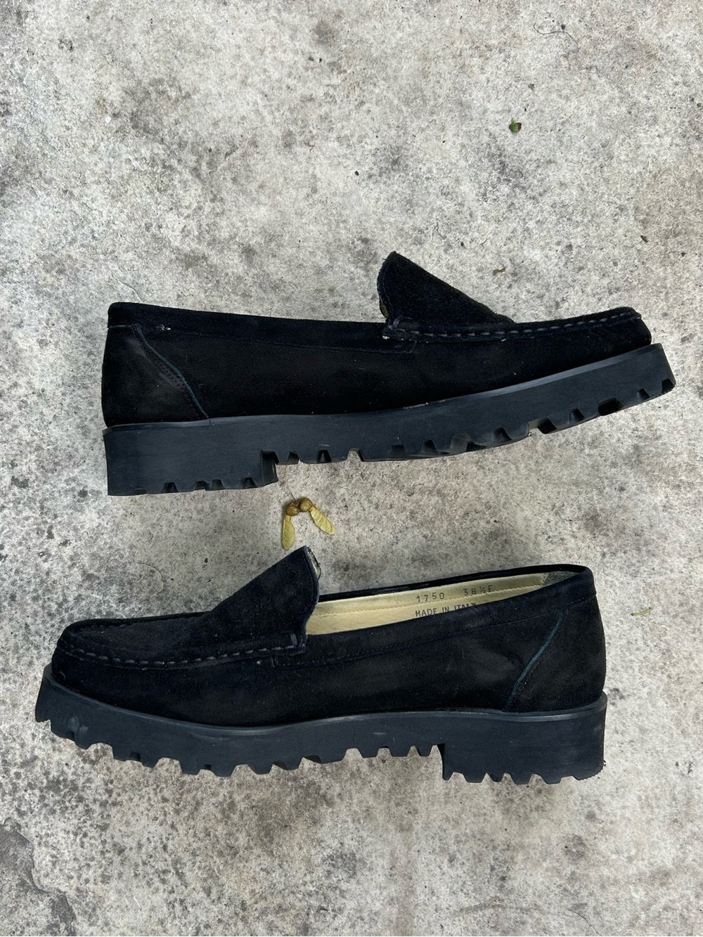 Ron White Rita Black Suede Loafer, size 38.5 (7.5 US)