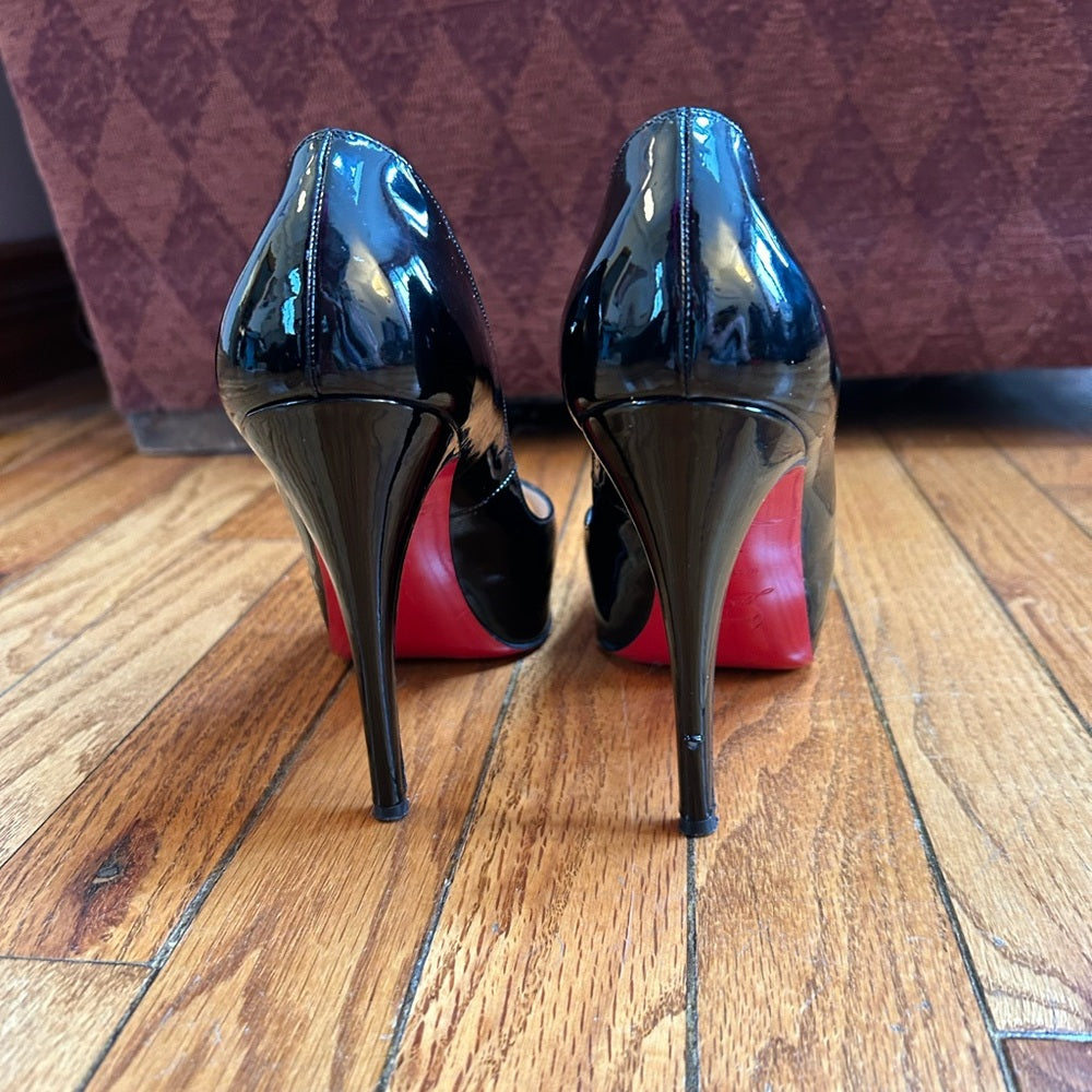 Christian Louboutin Black Very Privé 120 Patent, size 38.5