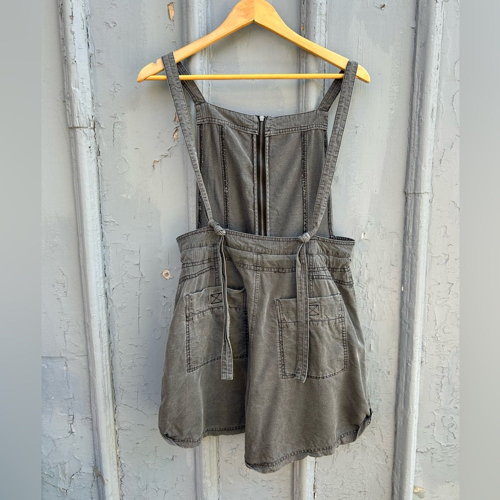 Free People Palm Valley Shortall, size M