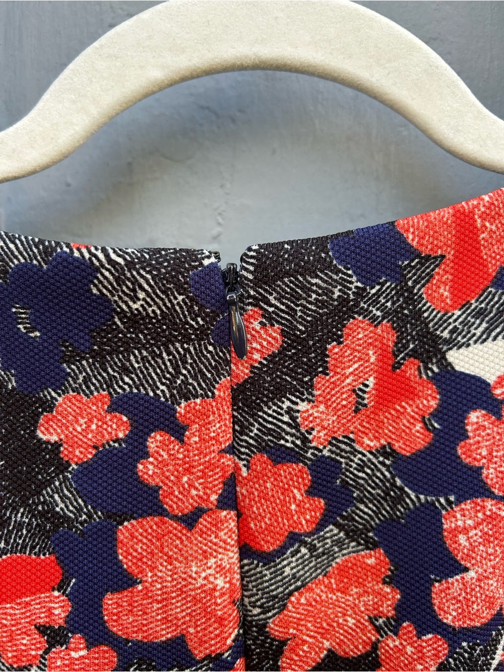 Donna Morgan Fit & Flare Blue red floral dress, size 16