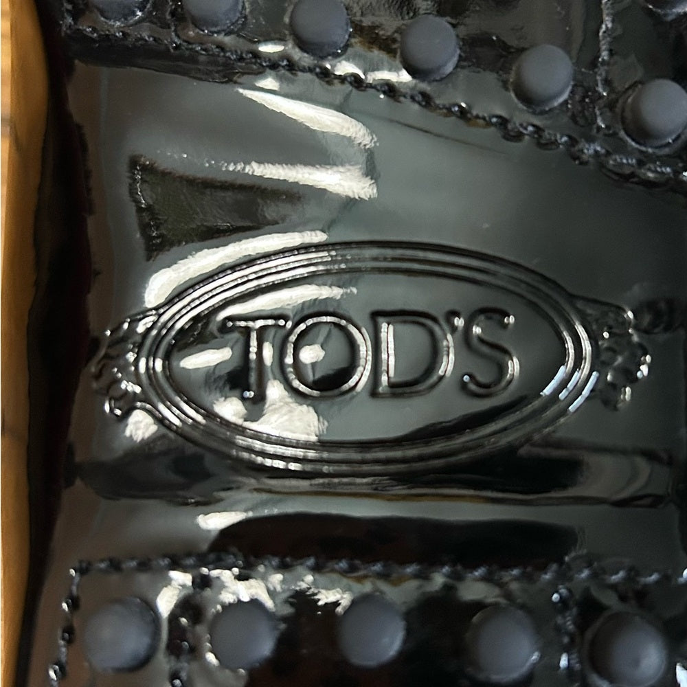 TOD’S Gommino black patent leather loafers, BNWOB, size 37.5