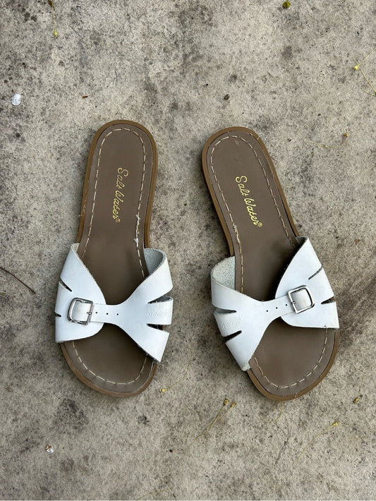 Salt Water Classic Slides, size UK 6 (US8)