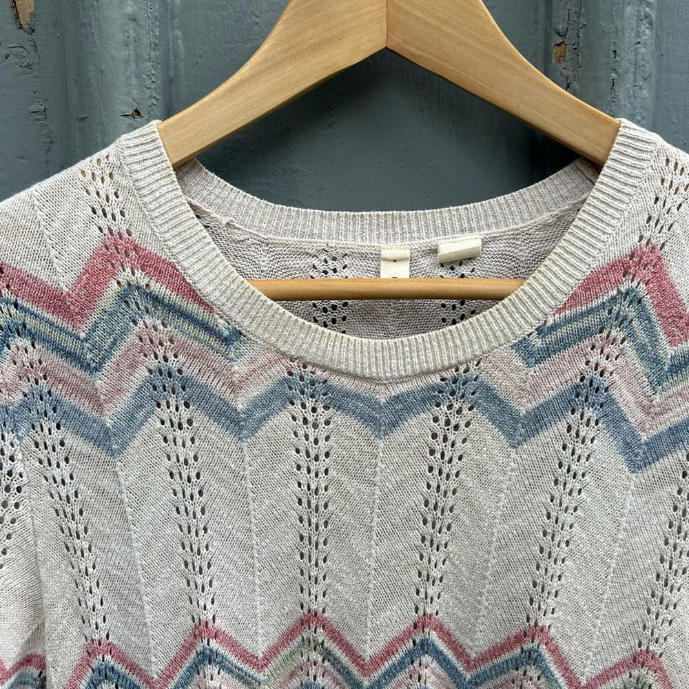 Moth Anthropologie Cream Chevron Knit Top, size M