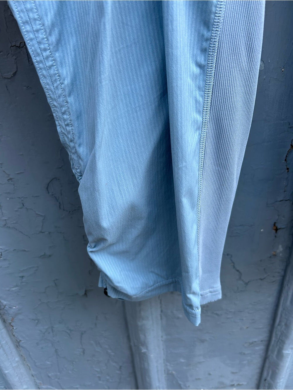 Lululemon Dance Studio Mid-Rise Crop, size 12
