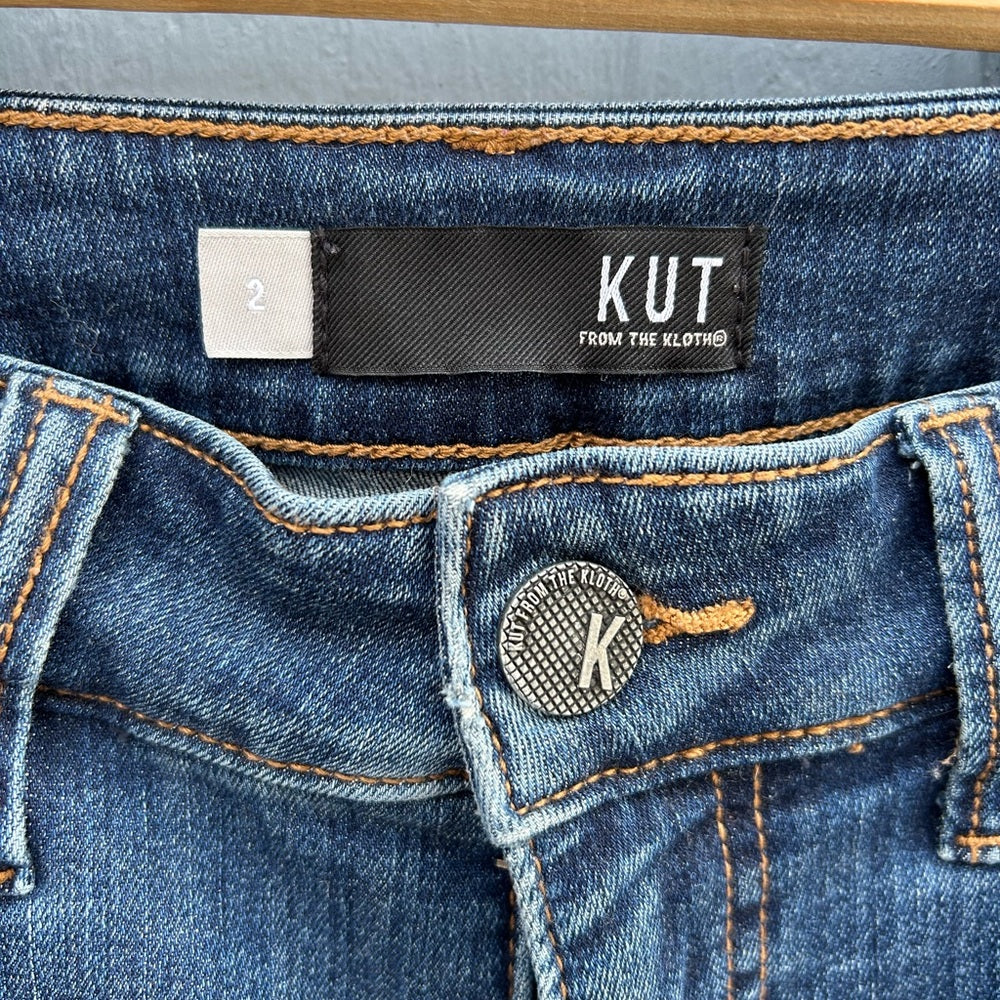 Kut from the Kloth Natalie fab ab bootcut, size “2” (small)