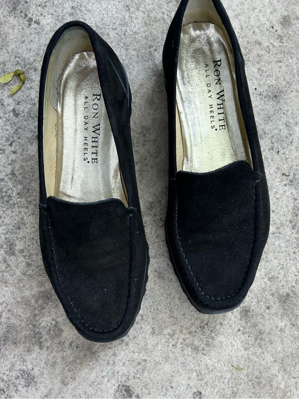 Ron White Rita Black Suede Loafer, size 38.5 (7.5 US)