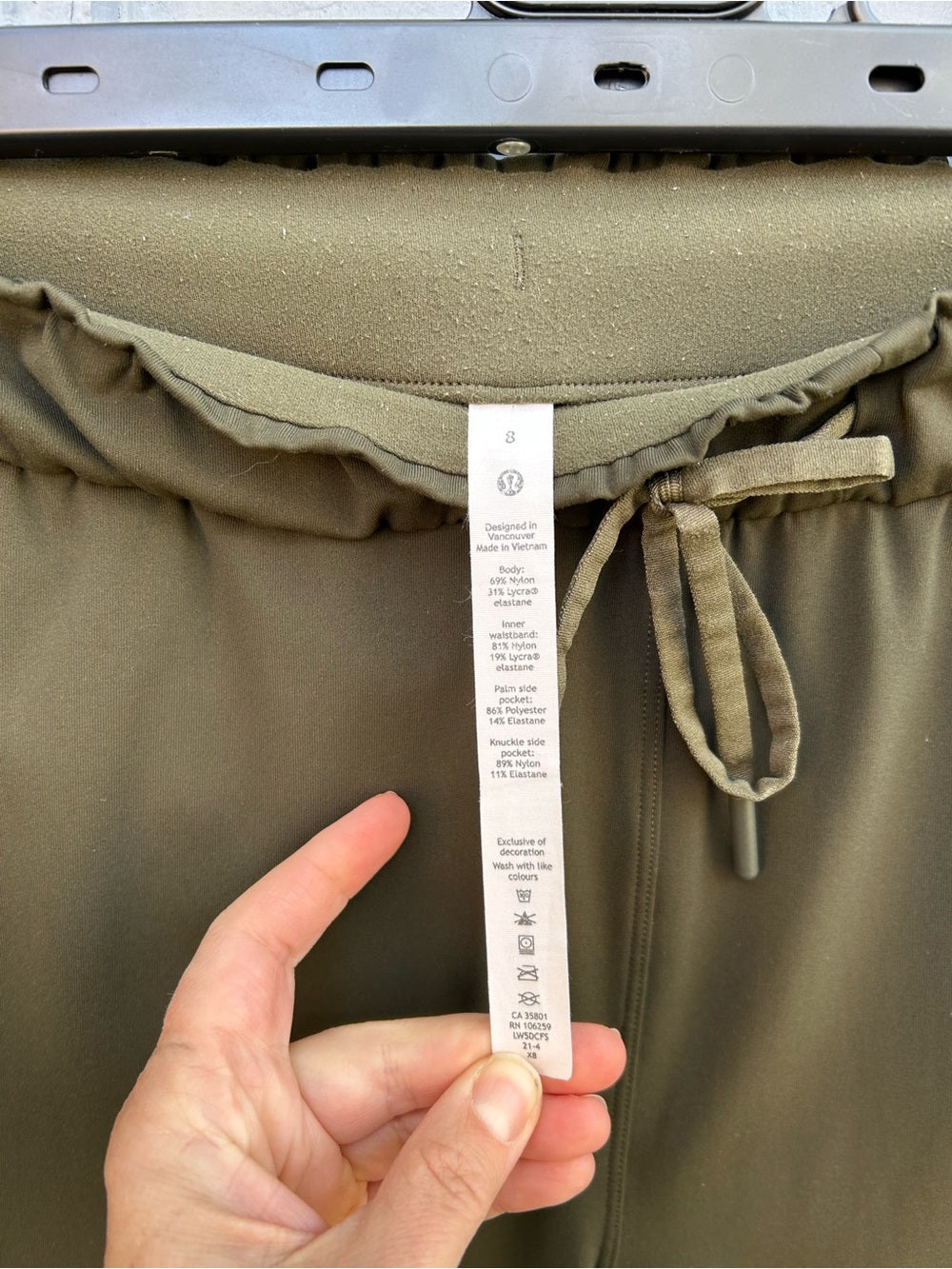 Lululemon Green Keep Moving Pants, size 8