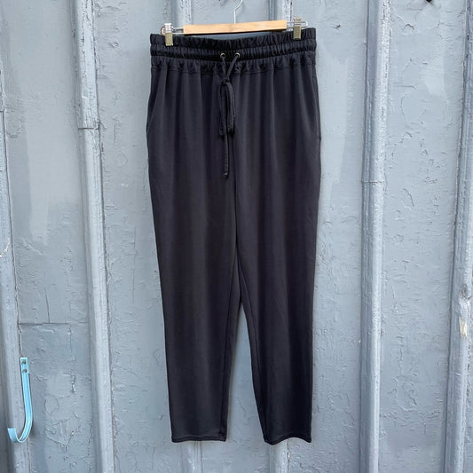 Fabletics Lightweight High Rise Black Jogger Pants, size L