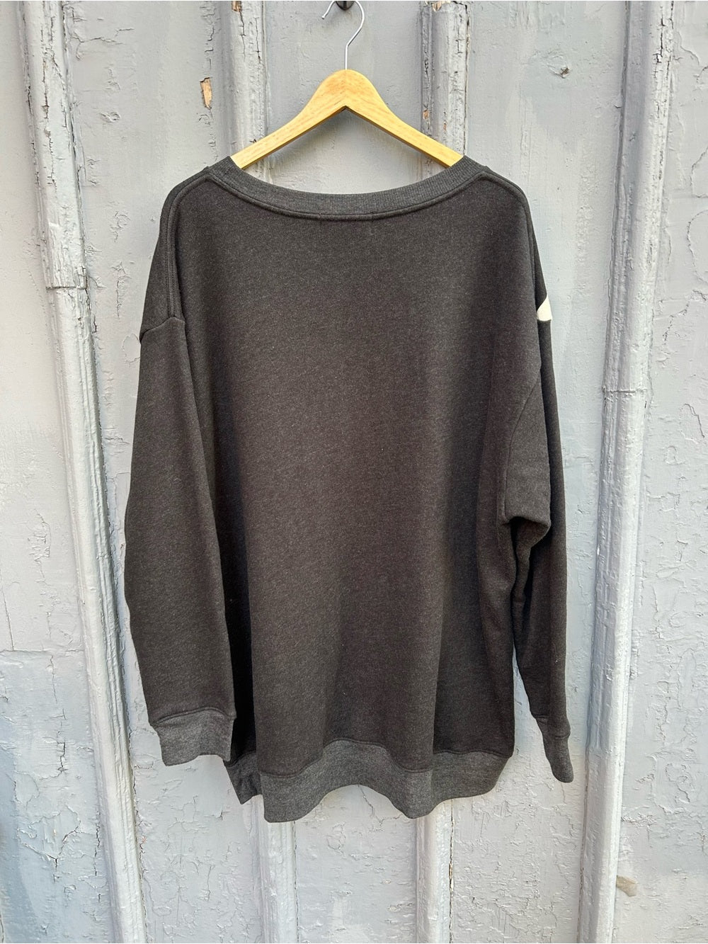 Wild Fox Black gold cream sweatshirt, size M