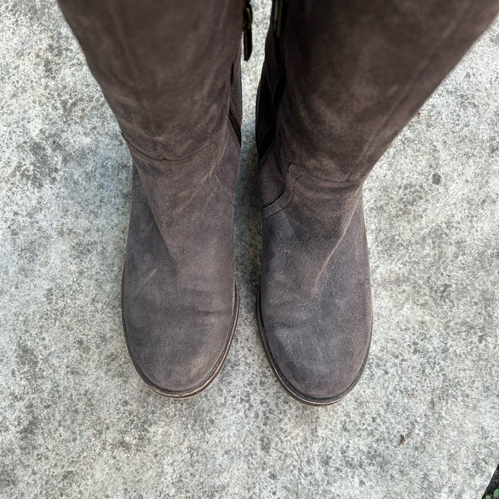 Lucky Brand  Hanover Riding Boot, size 8