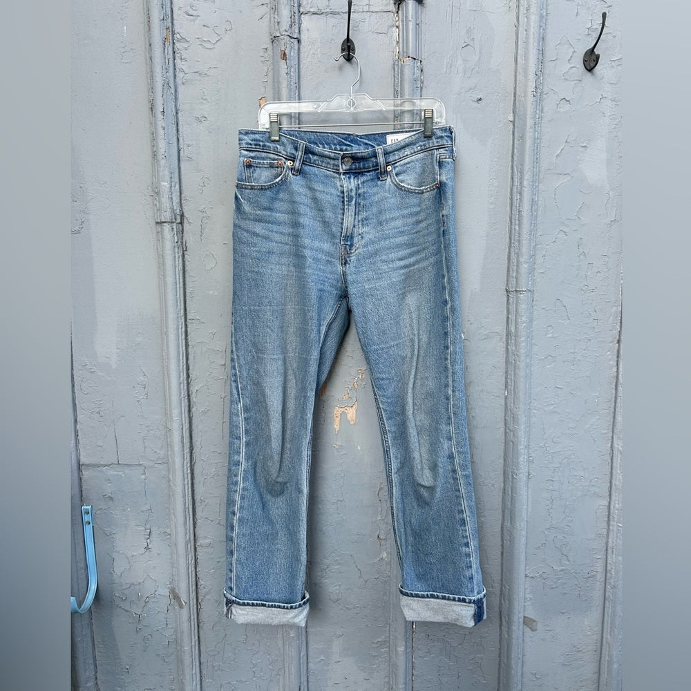 Gap 90’s Straight high rise, size 30