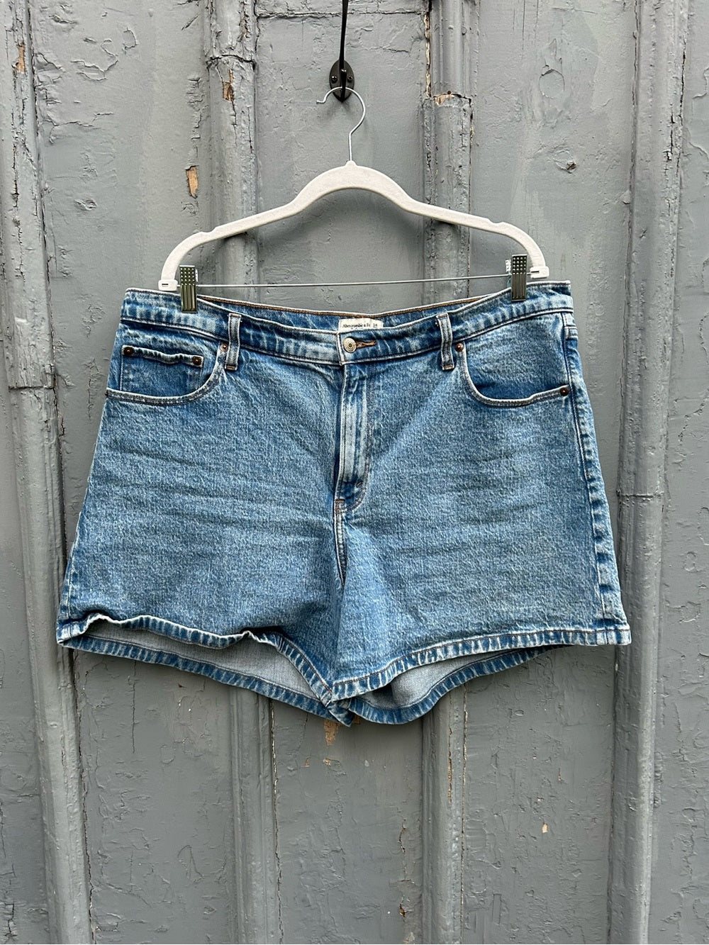 Abercrombie & Fitch Denim Dad Shorts, size 34/18
