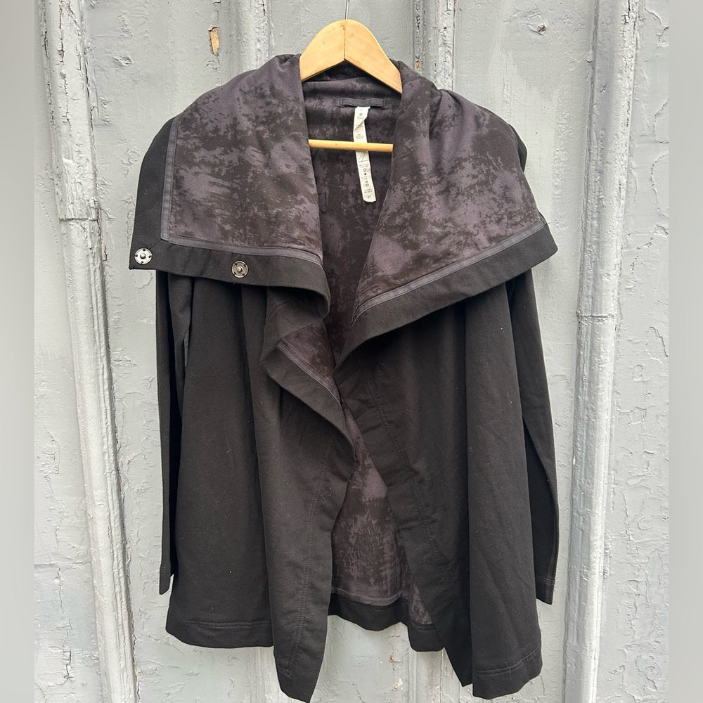 Lululemon Black Savasana Wrap Sweater, BNWT, size 6