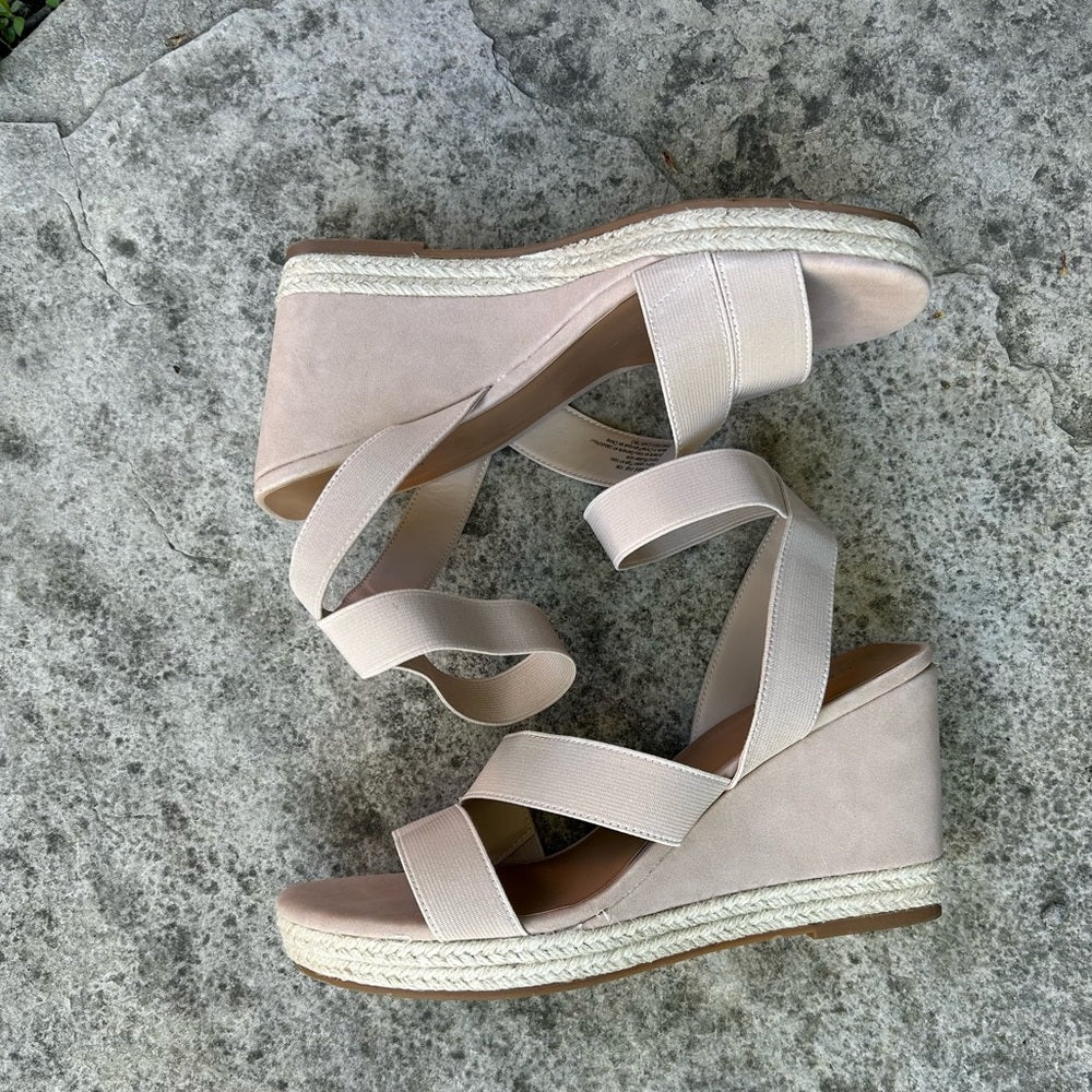 Caslon Libbie Wedge Espadrille Sandal, Beige, Size 10