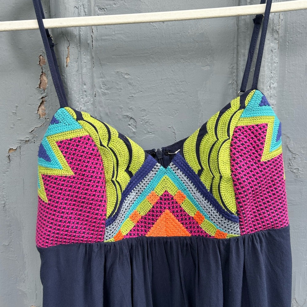 LoveStitch Embroidered Dress, size M