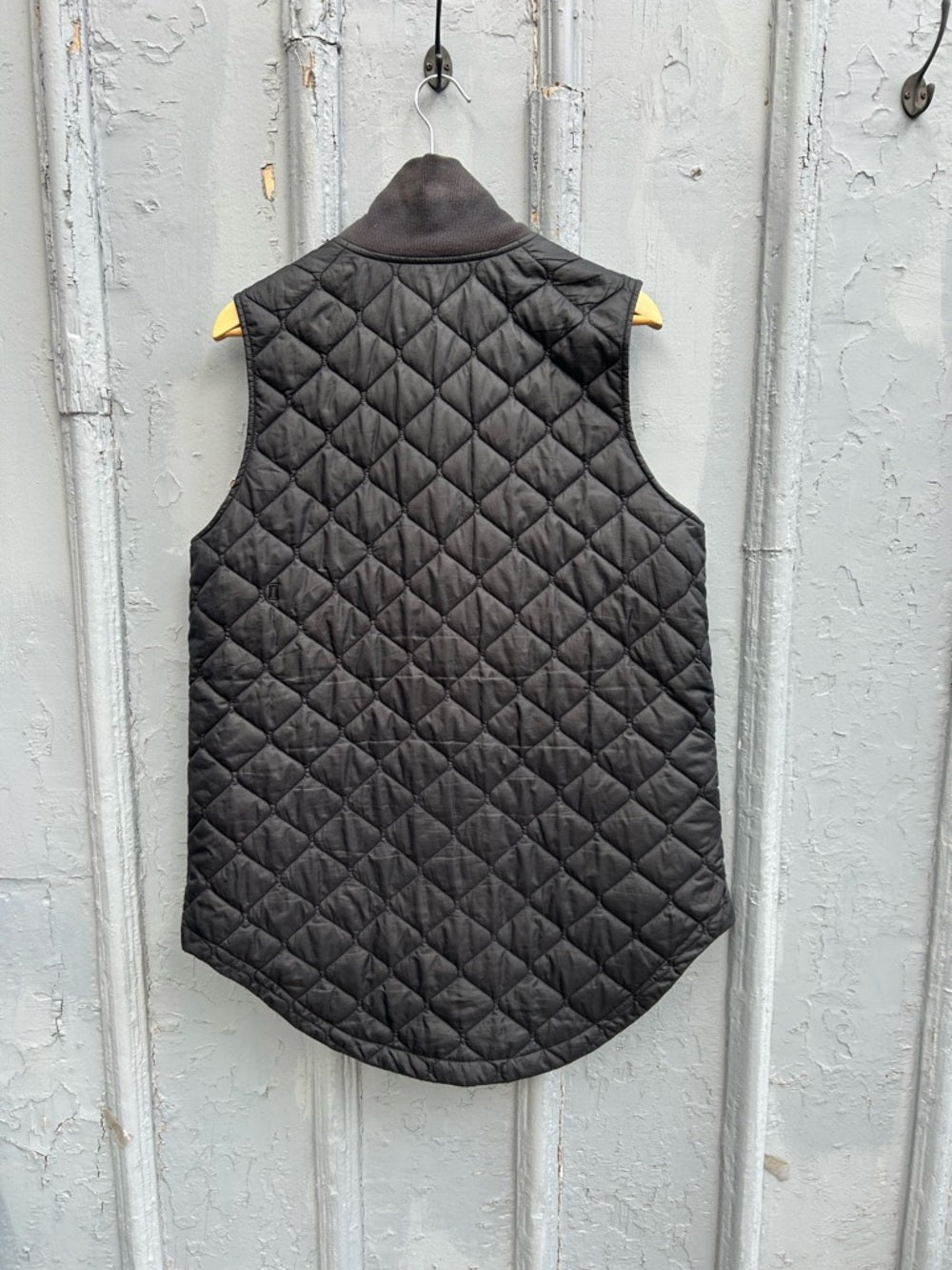 Kit & Ace All Day Black Long Quilted vest, Large