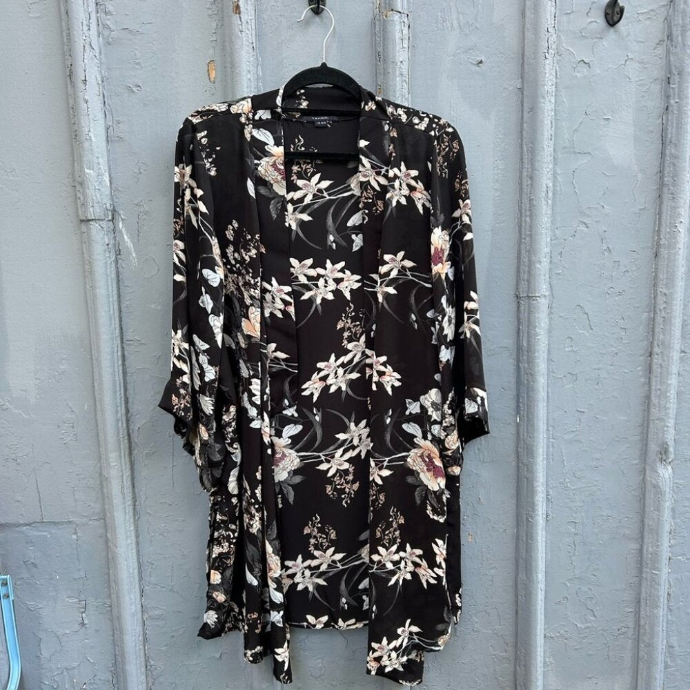 Tahari light Kimono, size L/XL