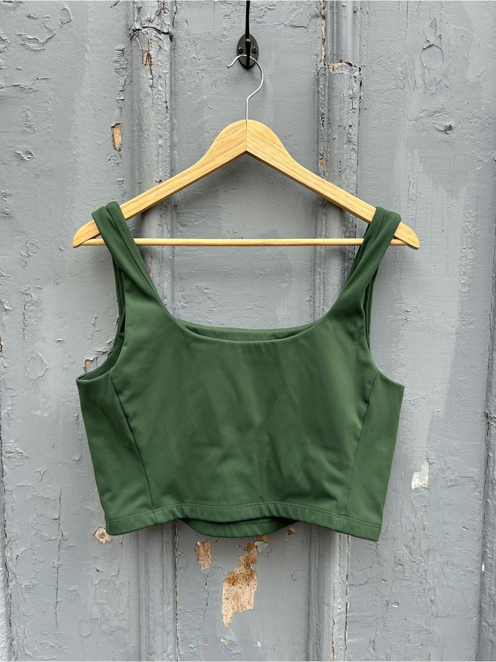 Alder Adventure Performance Cropped Tank Top, Large