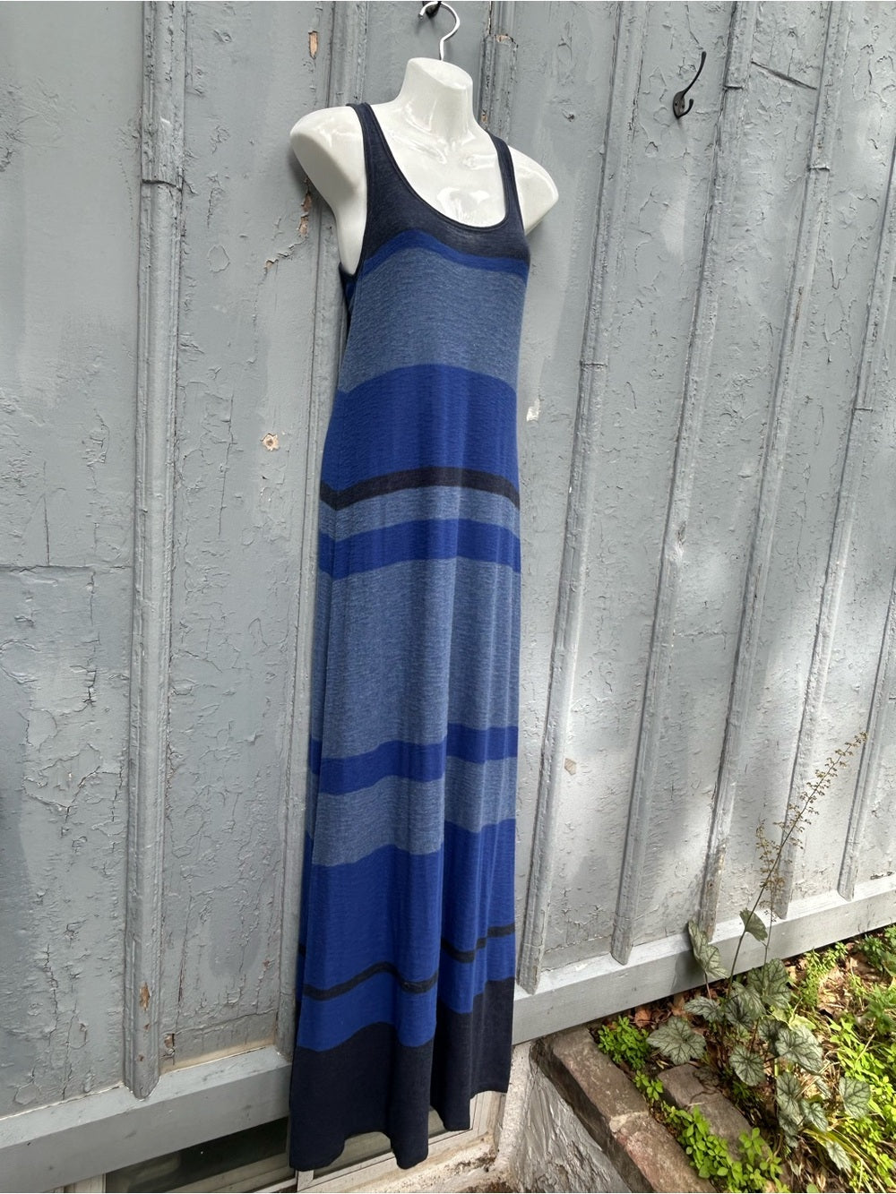 Vince Blue striped knit Maxi dress, Small