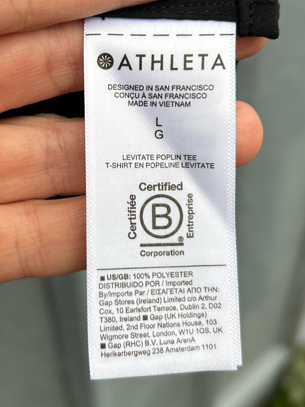 Athleta Black Levitate Poplin Tee, size Large