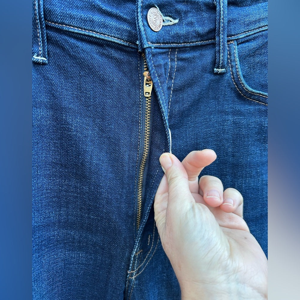 Mother The Hustler Ankle Fray Jeans, size 30