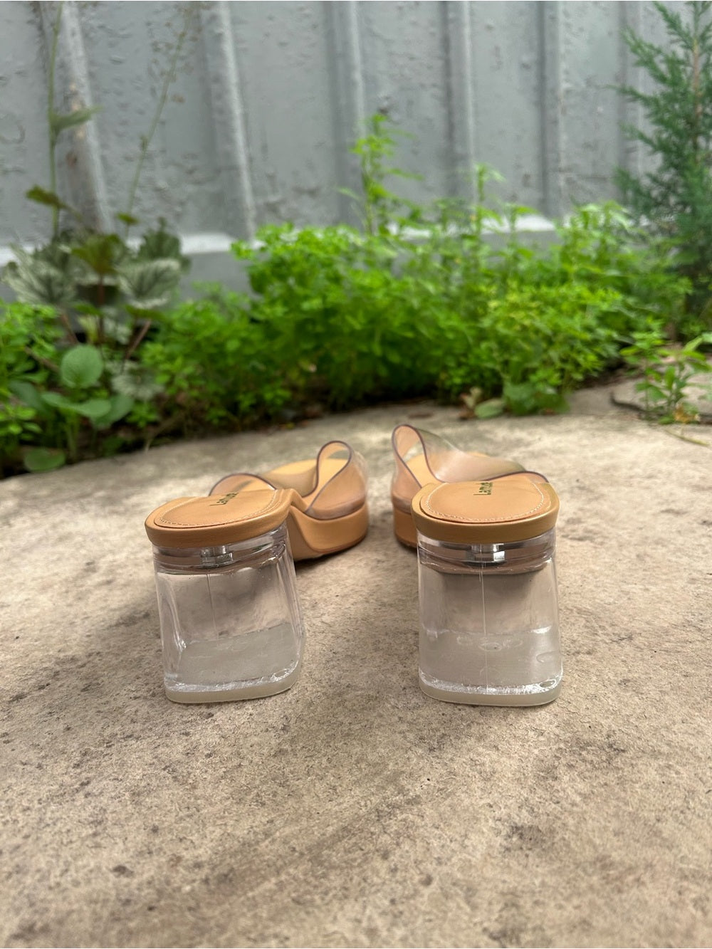 Larroude Jenn Lucite Sandal, BNWOB, size 8.5