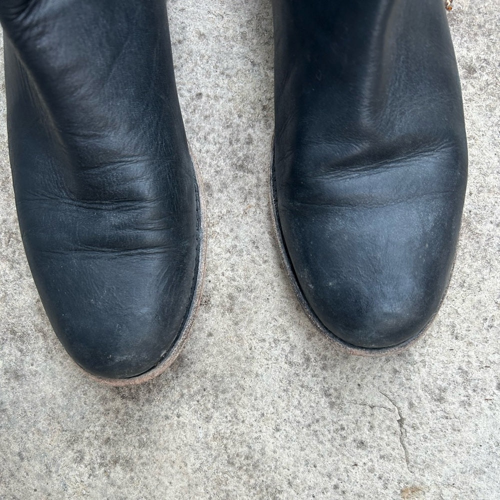 Frye Carley Zip Chelsea Boots, size 10