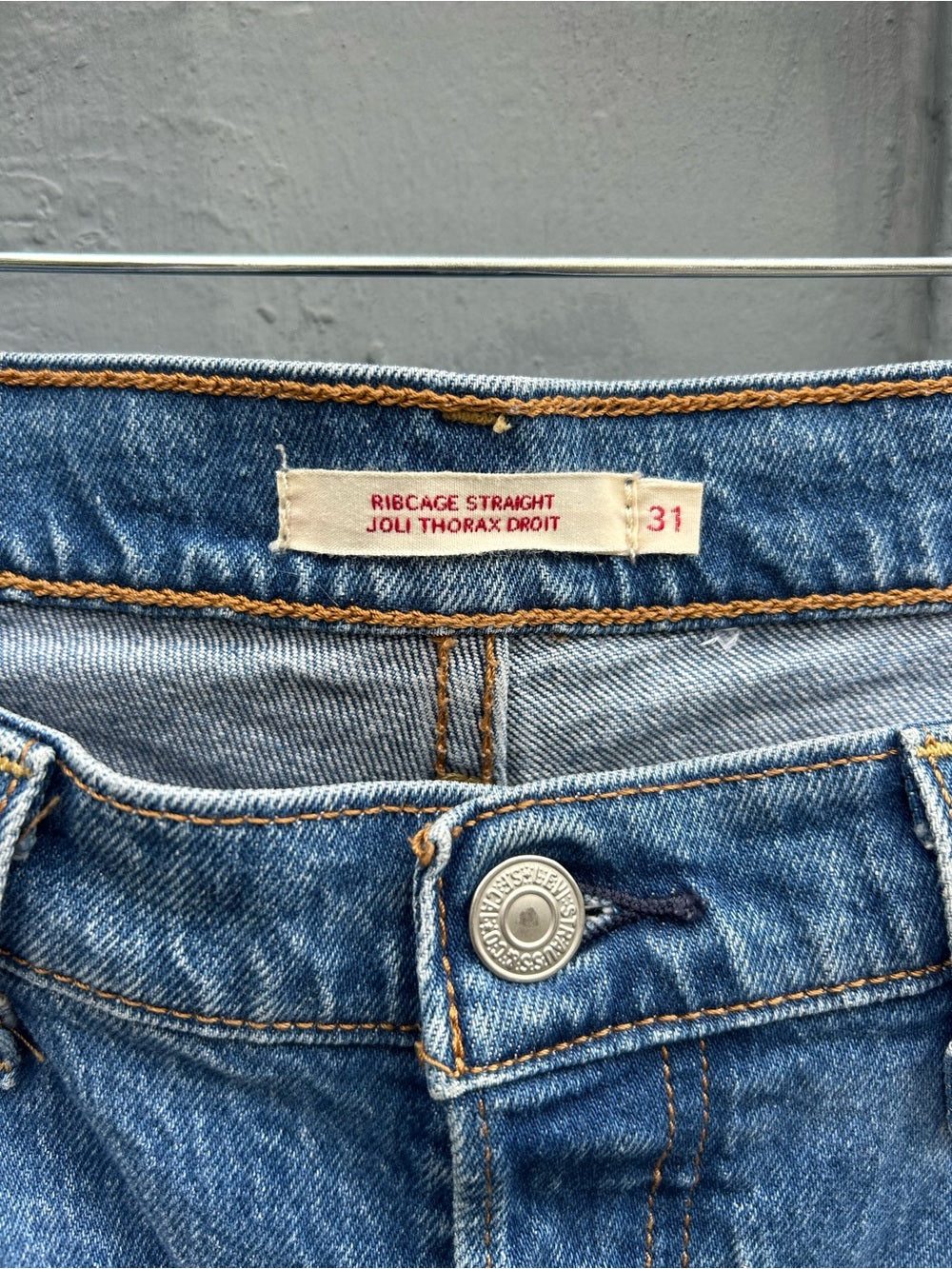 Levi’s Rib cage Straight, size 31