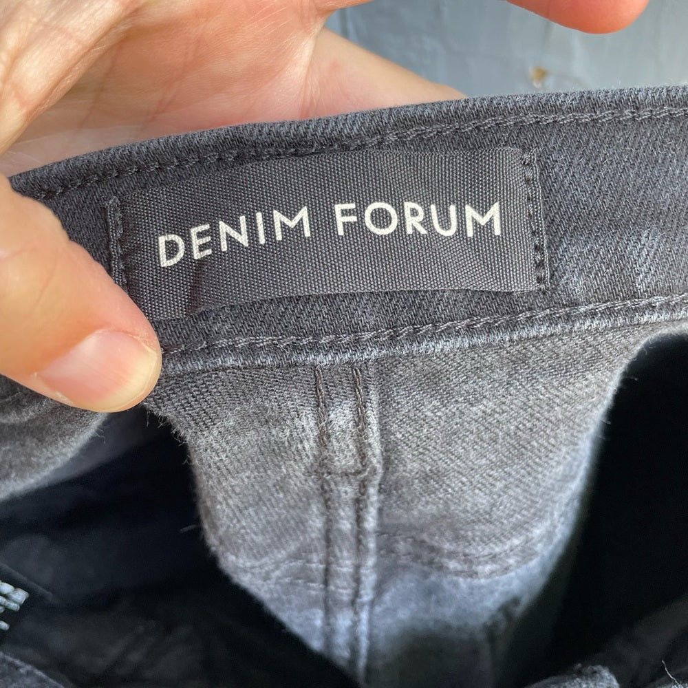 Denim Forum The Yoko Bermuda Short, size 26