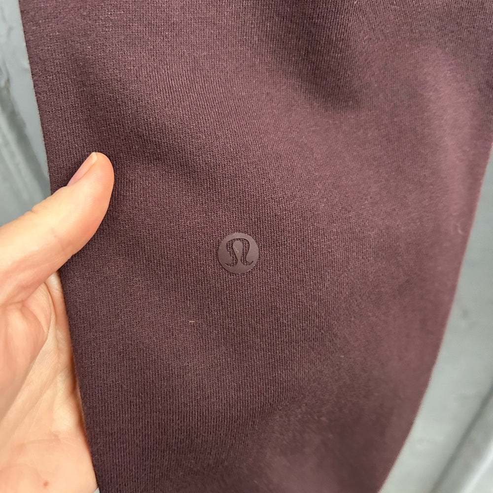 Lululemon Warm Down Jogger, size 4