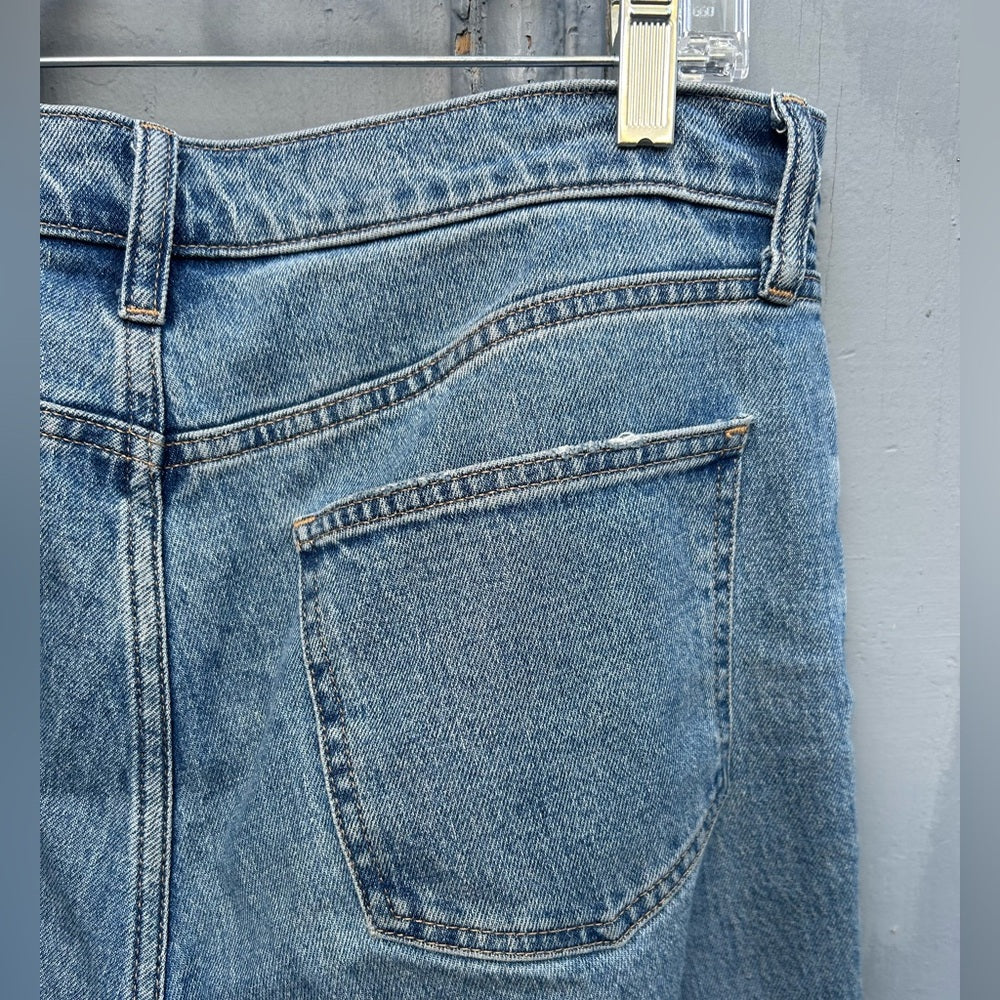 Gap 90’s Straight high rise, size 30