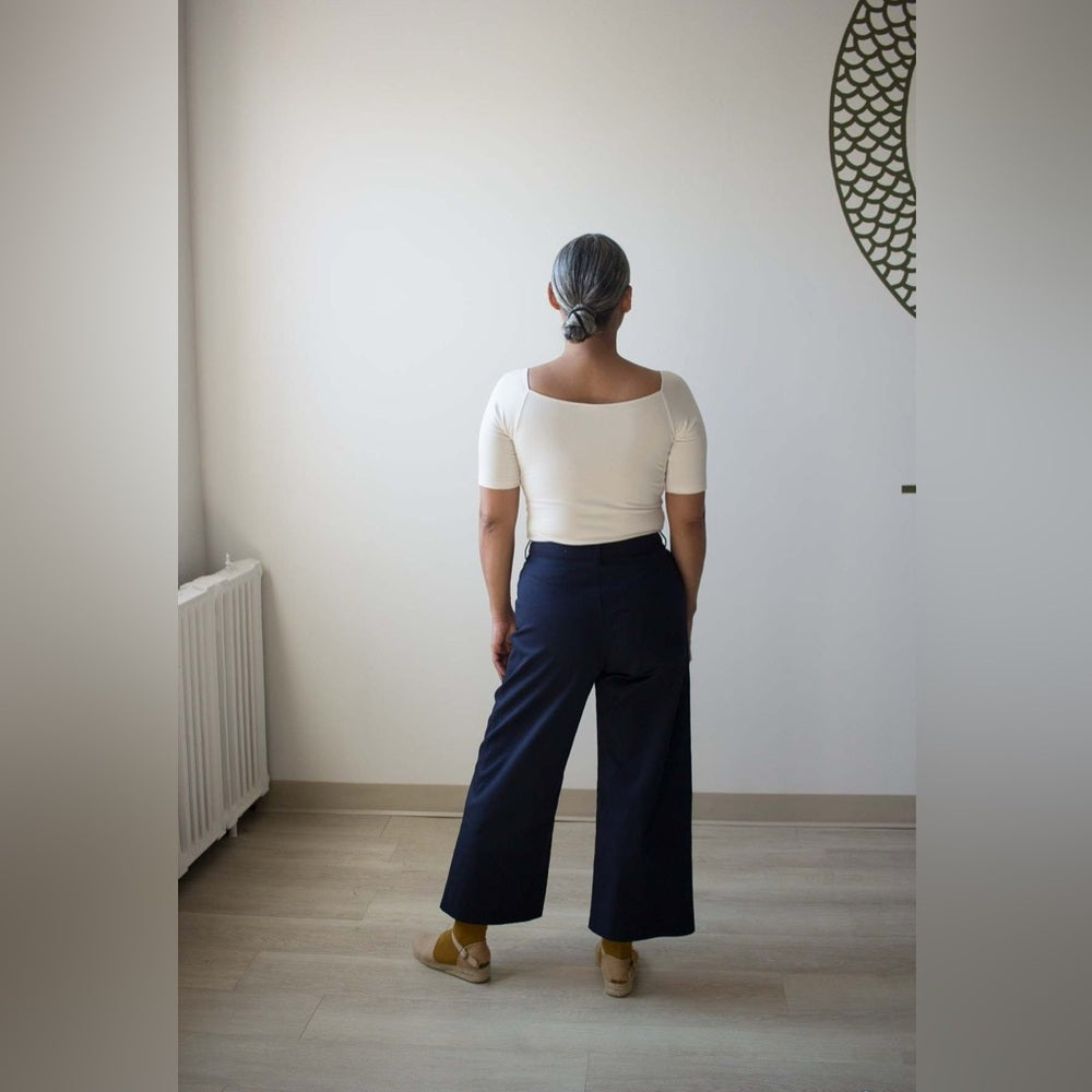 Jennifer Glasgow Navy Elliot Wide leg Pants, size Large