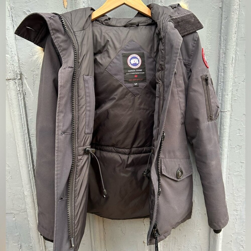 Canada Goose Montebello Parka, size Small