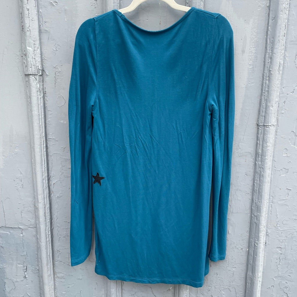 Super Soft Long Sleeved Yoga Tee, size Small