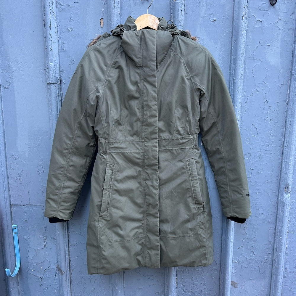 The North Face Women’s Arctic Parka, Small