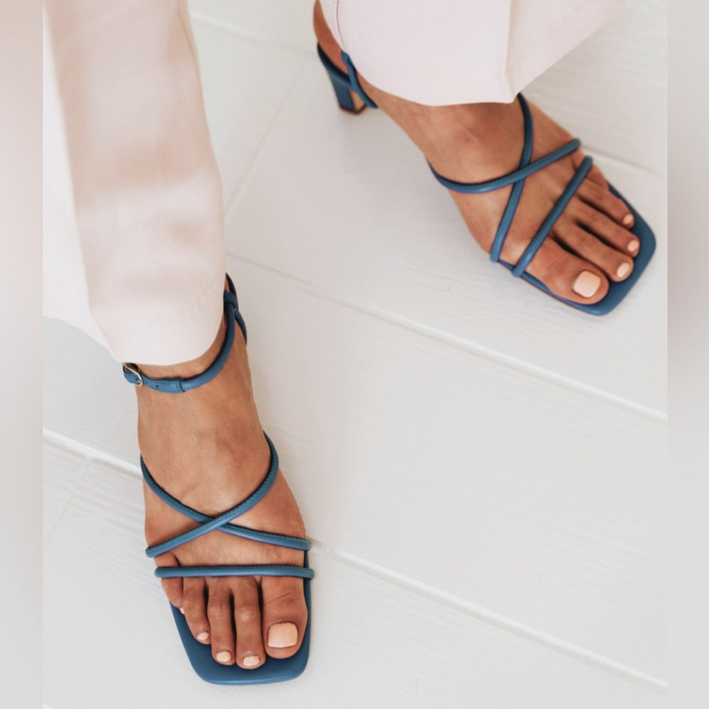Poppy Barley Harley Heeled Sandal, Cantaloupe, BNWOB, size 9