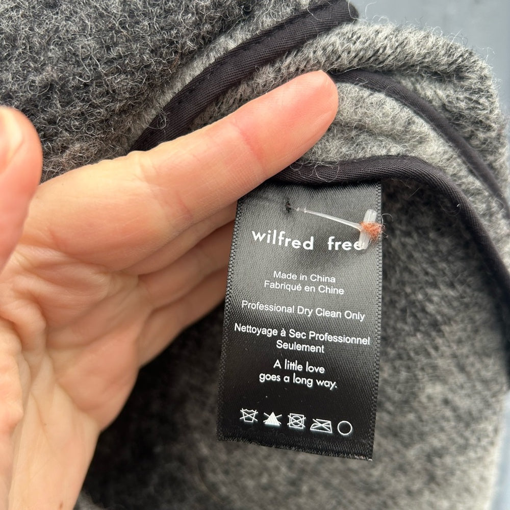 Wilfred Free Grey Plaid Off Duty Jacket, Small