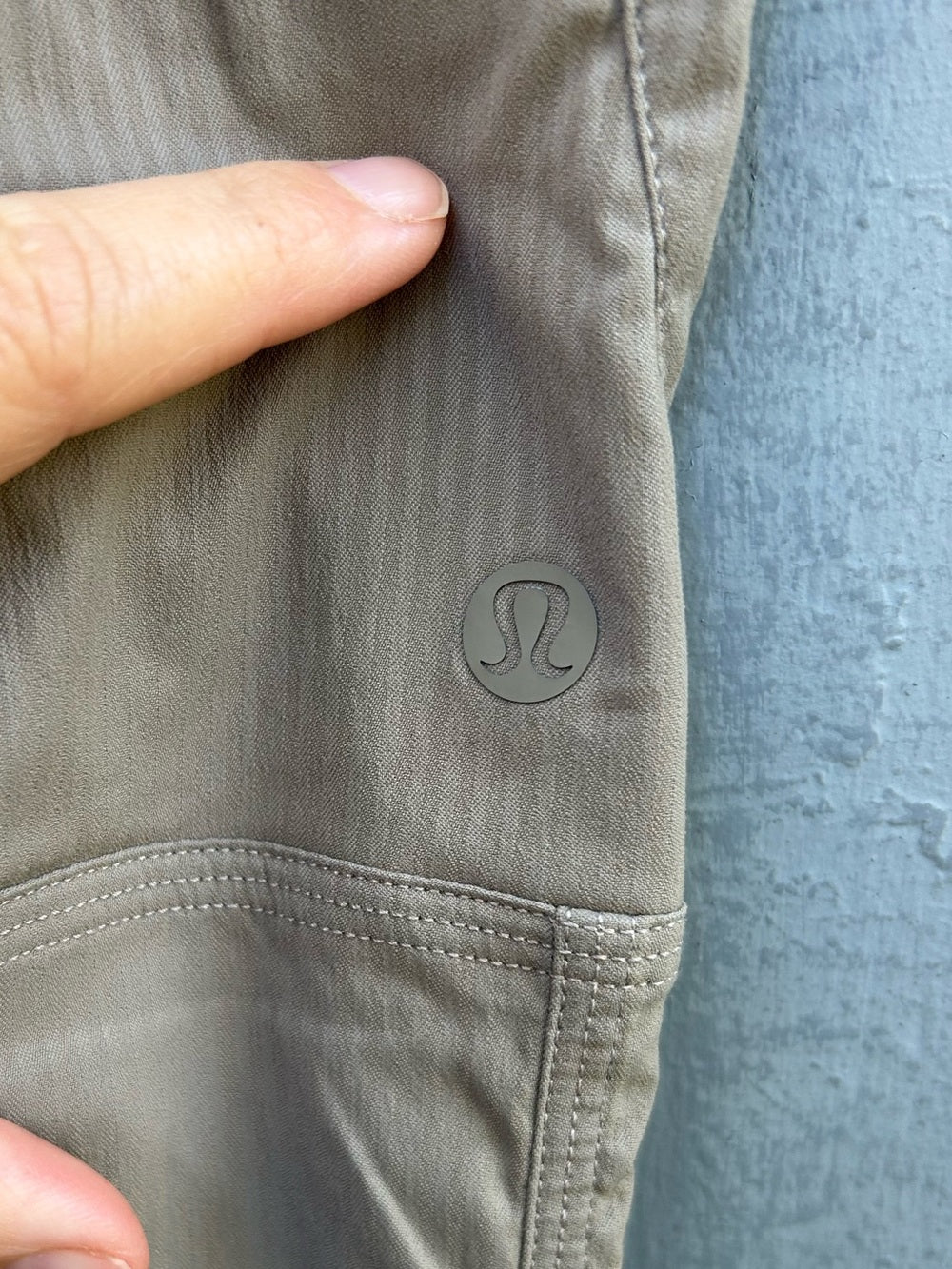 Lululemon Dance Studio Pants, size 6