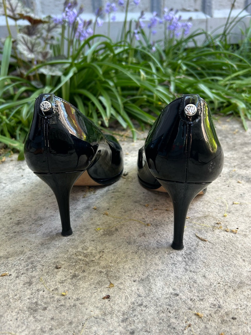 Stuart Weitzman Black Patent LogoPolly peep toe heels, size 10