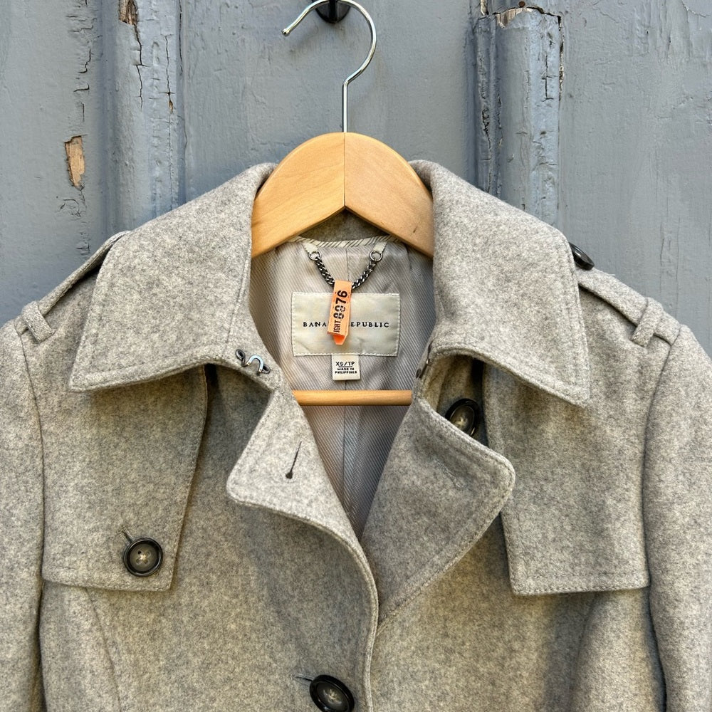 Banana Republic Grey Belted Wool blend jacket, size XS