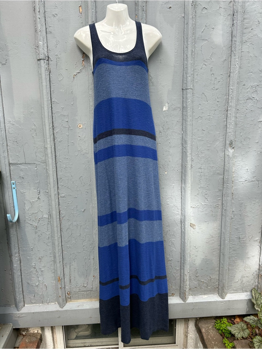 Vince Blue striped knit Maxi dress, Small