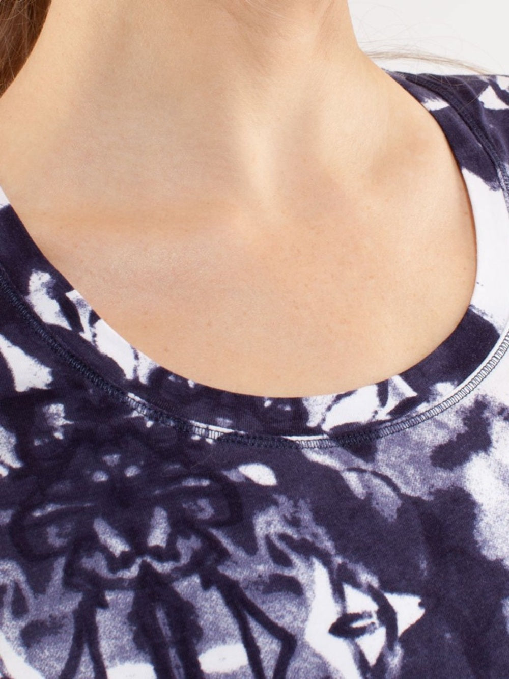 Lululemon Every Yogi Tee *Print, size 8