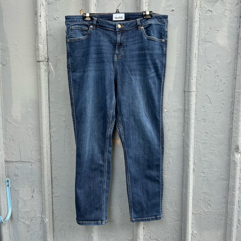 DU/ER girlfriend mid rise jeans, size 34/28